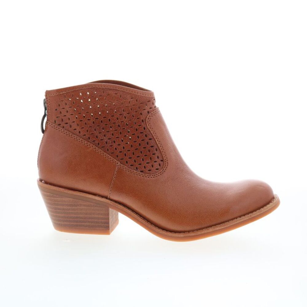 Sofft Womens Aisley Perf Brown Boots (NWT)